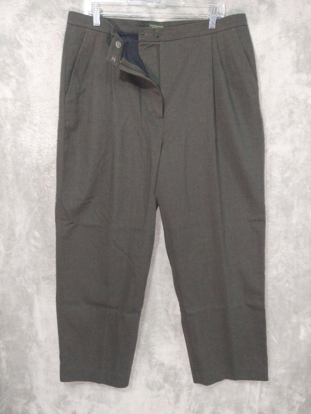 LL Bean Pants Womens 16 Petite Brown Wool Straight Leg High Rise Pleated